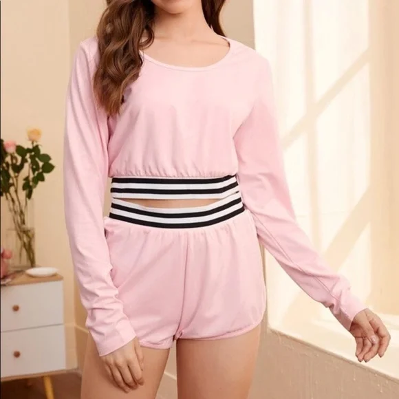 New Pink Tee & Shorts Pajama Set - Picture 1 of 5